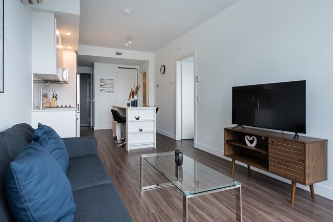 Photo du bâtiment - 1399 Av. Argyle