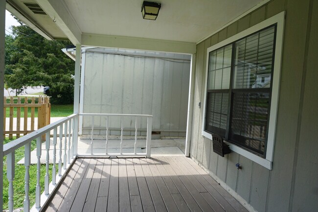 Foto del edificio - 111 Palmetto Dr