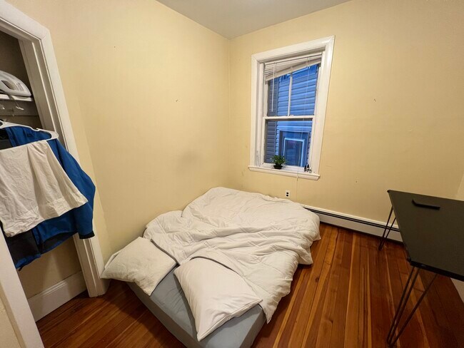 Foto del edificio - 29 Cameron Ave