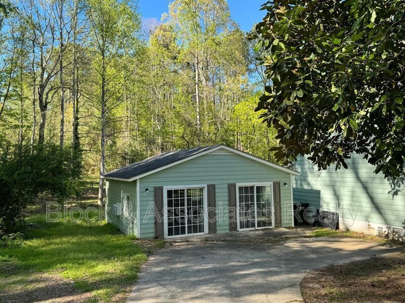 2732 Brigadoon Dr Unit B, Clayton, NC 27520 Condo for Rent in Clayton