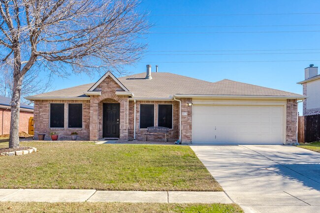 Building Photo - 813 Mockingbird Dr