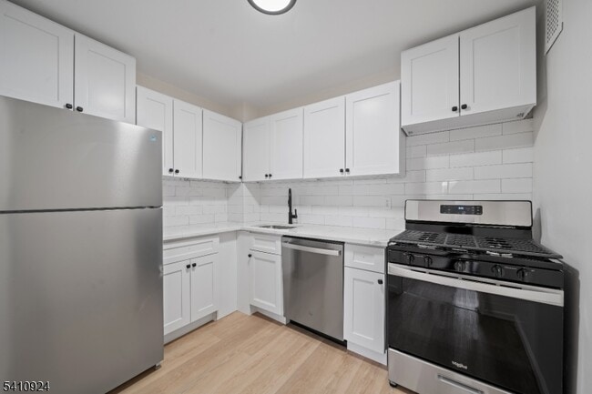 Foto del edificio - 275 Prospect St