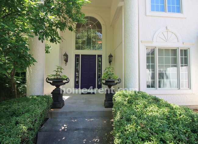 Building Photo - 13104 Pawnee Ln