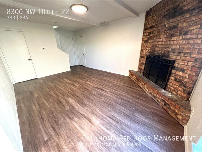 Foto del edificio - 8300 NW 10th St