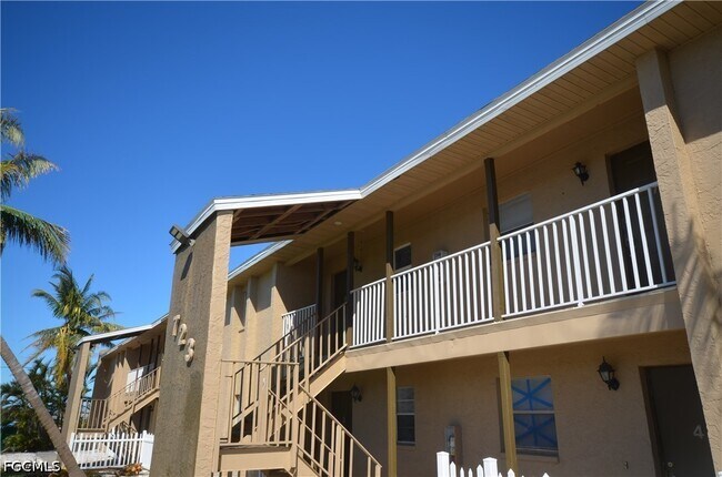 Foto del edificio - 723 SE 10th St