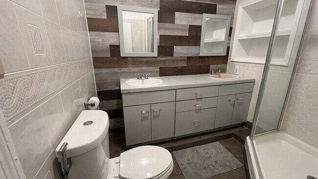 Foto del edificio - 5807 Hobart St