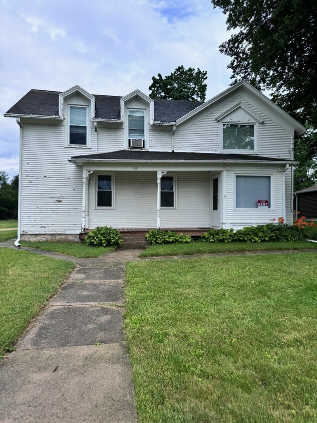 Property - 180 Martin St
