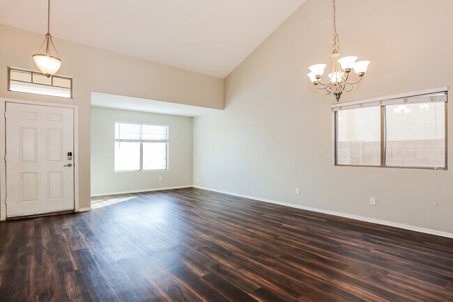 Foto del edificio - 4738 N 111th Ln