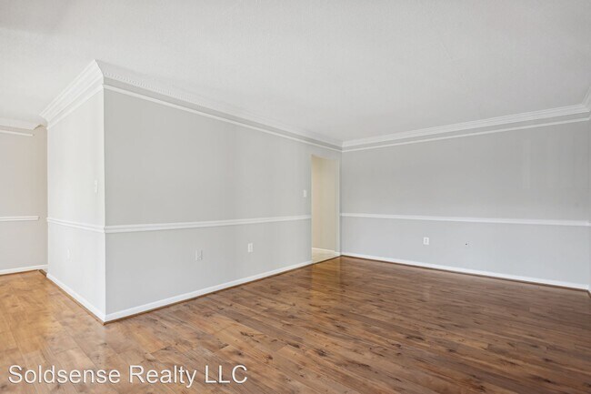 Foto del edificio - 2 br, 1.5 bath House - 609 Center Street #104