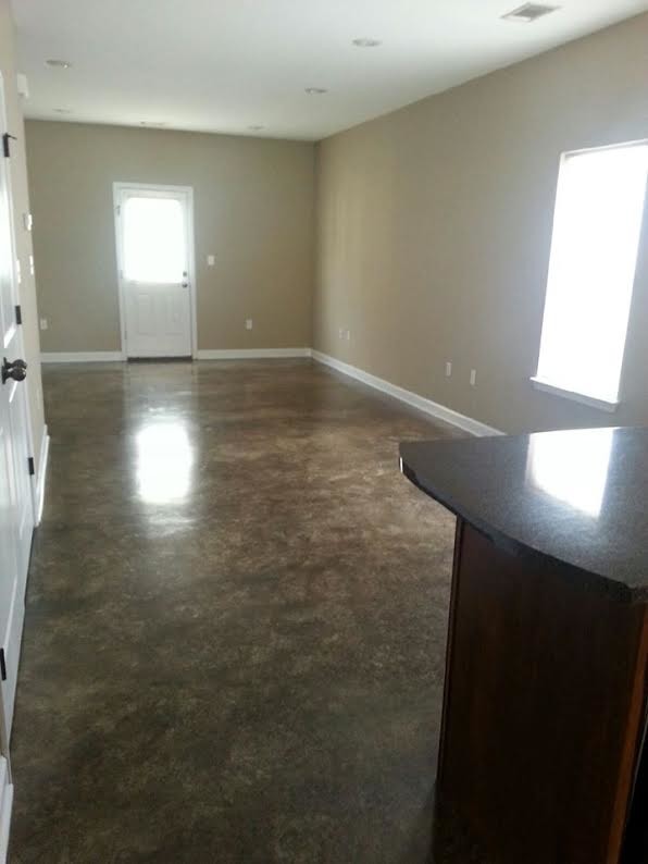 Building Photo - 1622 Latourette Dr