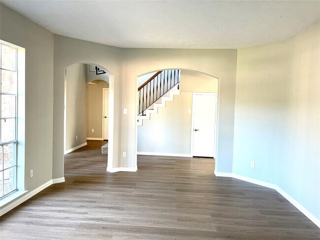 Foto del edificio - 11406 Bucks Bridge Ln