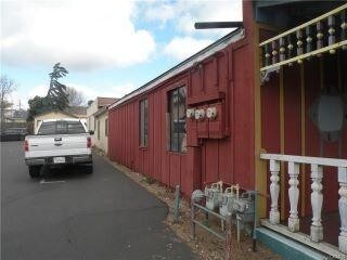 Building Photo - 1367 W Grand Ave