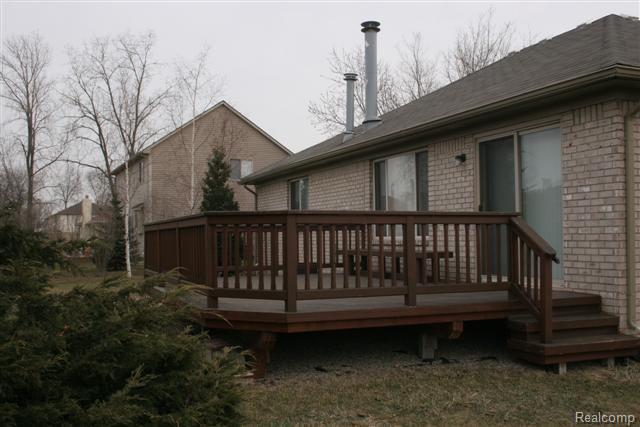 Foto del edificio - 2081 Newburgh Dr