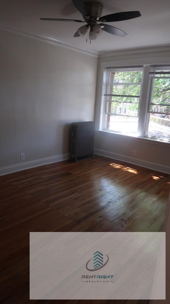 Foto del edificio - 4300 N Pulaski Rd
