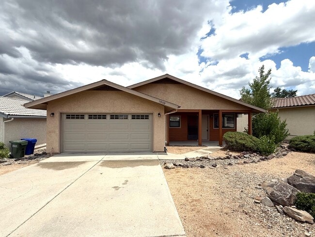 Building Photo - Nice home in Cliff Rose