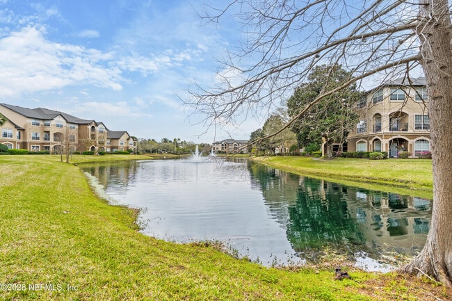 Building Photo - 10961 Burnt Mill Rd