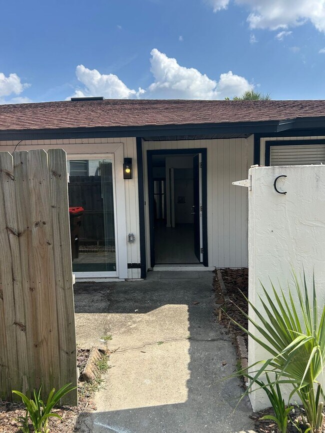 Foto del edificio - 2955 SE 53rd Ct