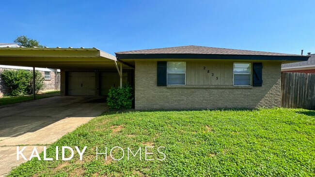 Foto del edificio - 2825 SW 76th St