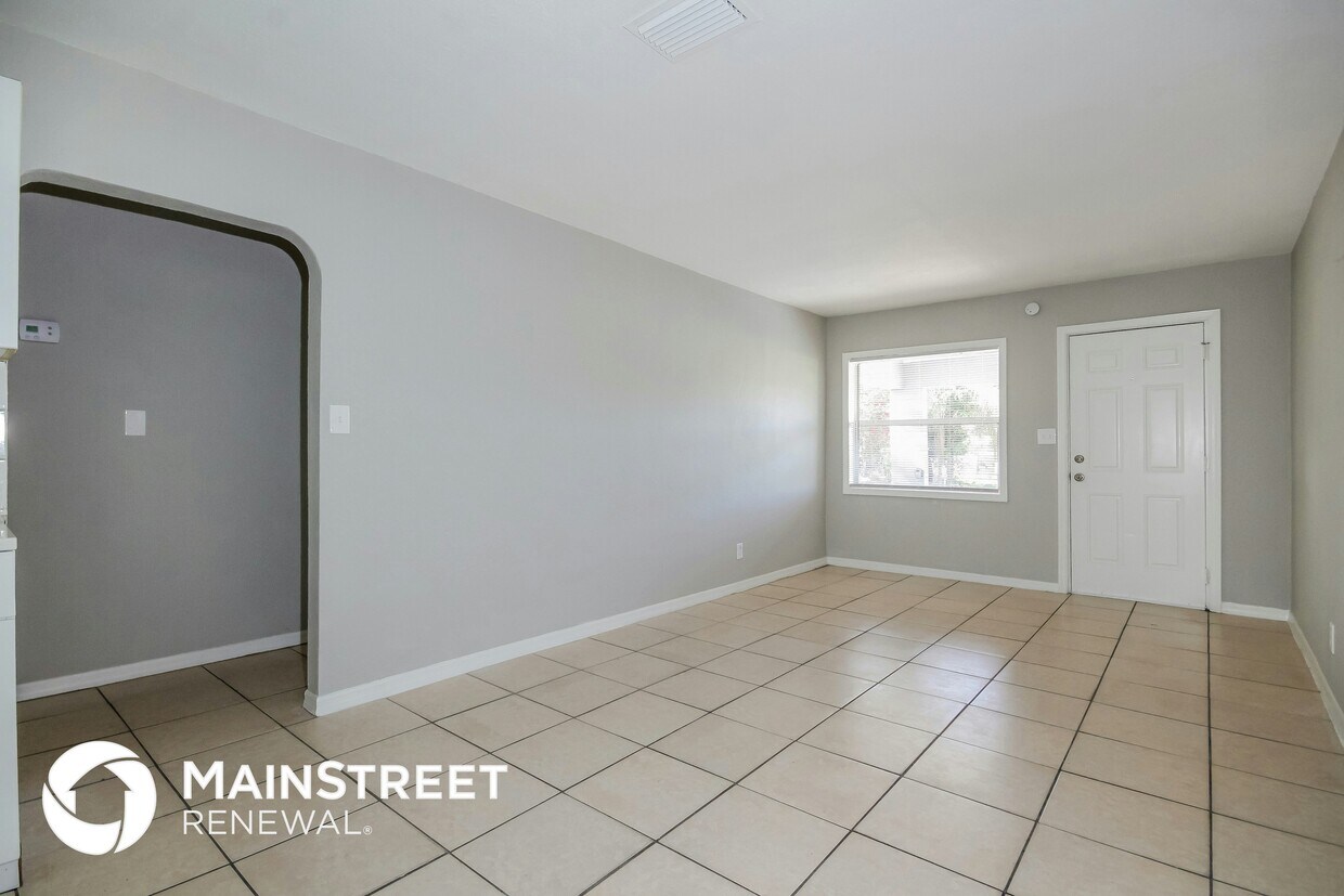 Foto principal - 1817 E Knollwood St