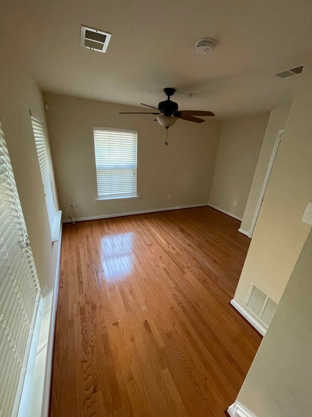 Basement/Den - 5540 Lanier Ave