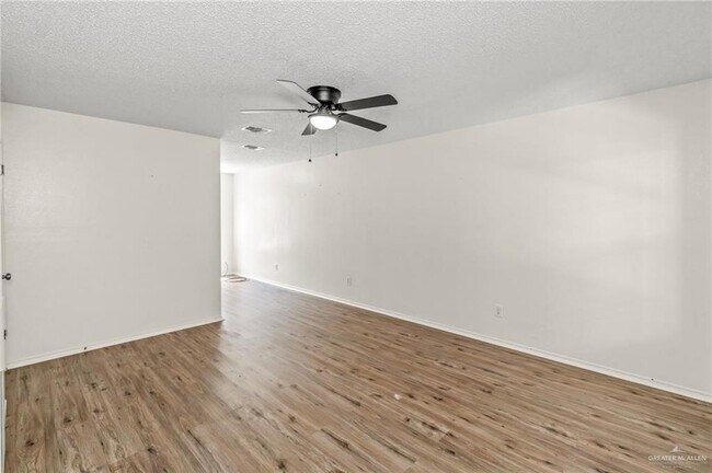 Foto del edificio - 4601 S 24th St
