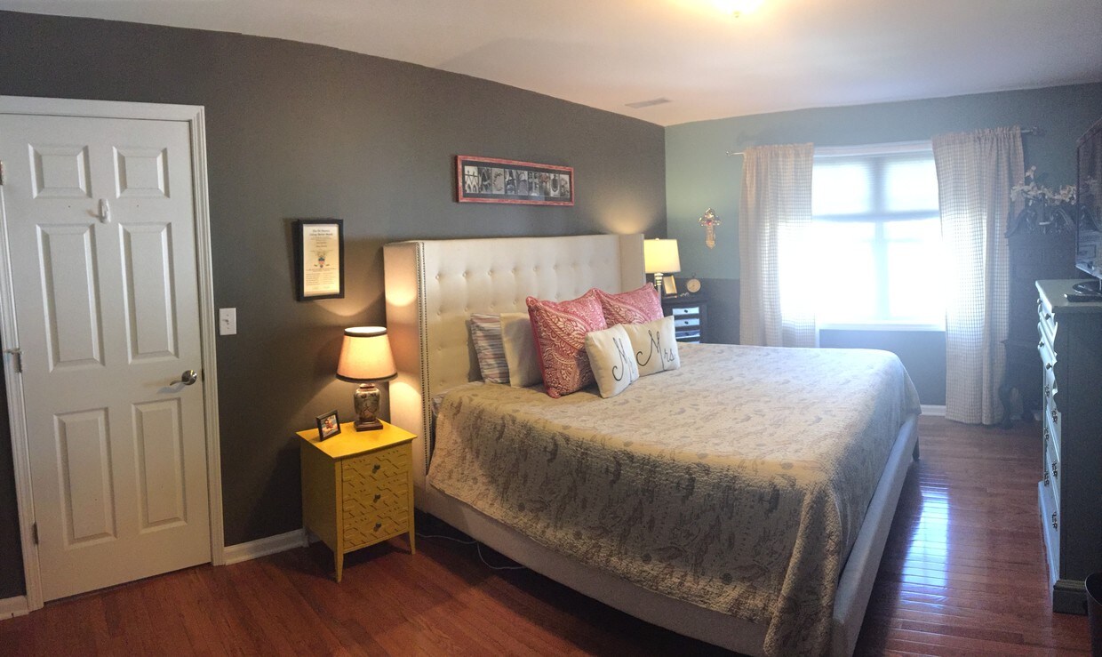 Foto principal - 328 Ballston Ave