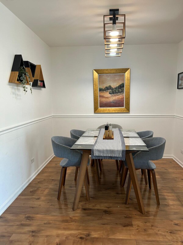 Foto principal - 263 Southwick Ct