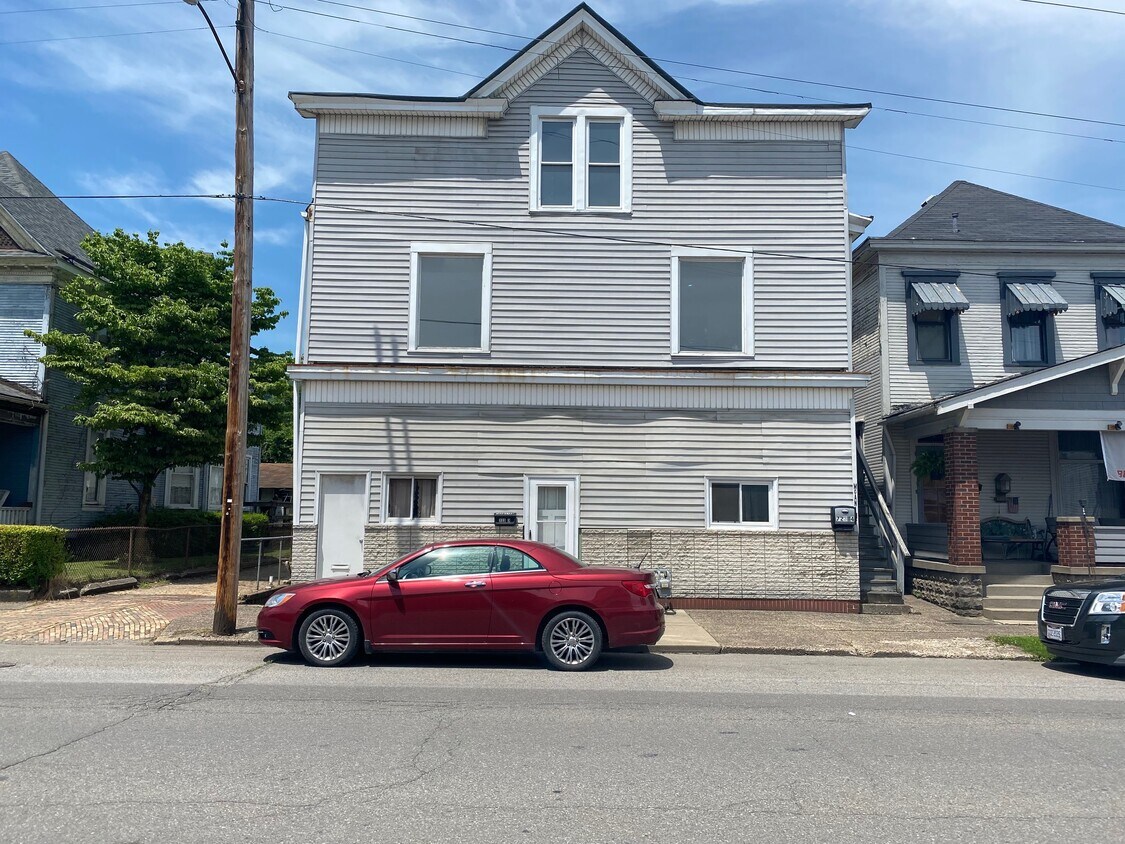 Foto principal - 723 Broadway St