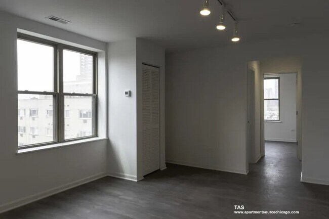 Foto del edificio - 940 W Winona St