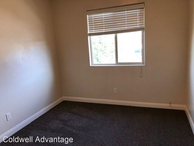 3 br, 2.5 bath House - 370 W 1425 N #3 photo'