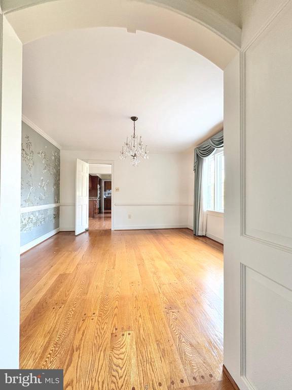 Foto del edificio - 513 Cathedral Dr