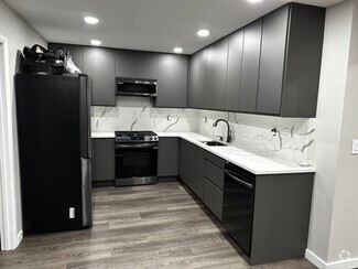 Building Photo - 1213 Avenue Z