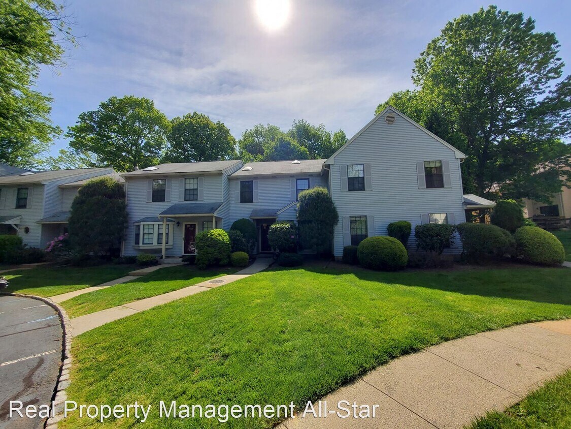 Primary Photo - 3 br, 2.5 bath House - 2605 Cricket Circle