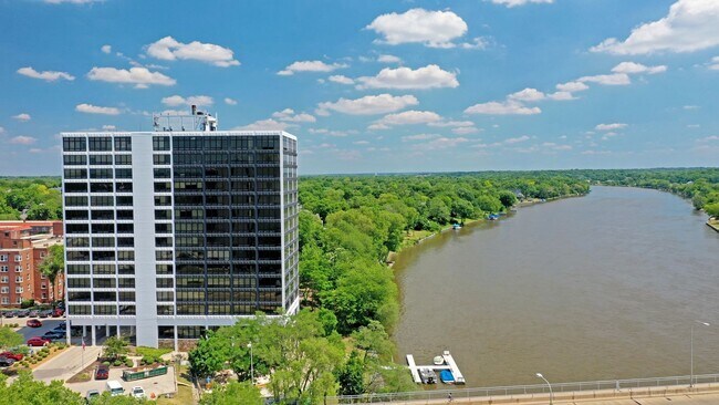 Foto del interior - Rock River Tower