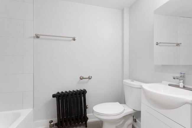 Foto del edificio - 6026 N Winthrop Ave