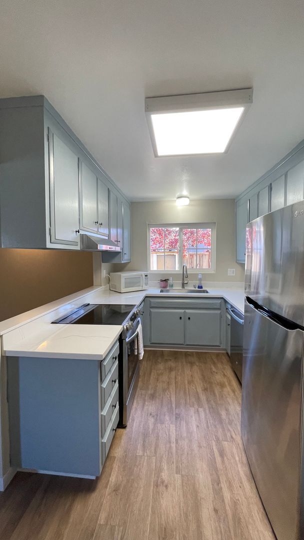 Foto del edificio - 1213 Otis Dr