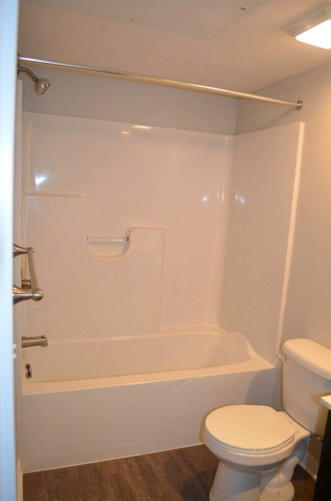 Foto del edificio - 612 Douglas St NW