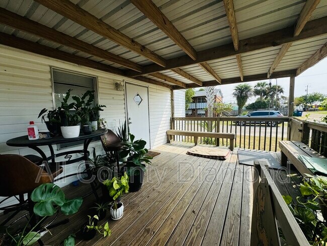 Foto del edificio - 19706 Delmar Dr