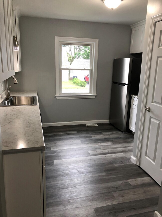 897 Britton Rd, Rochester, NY 14616 House Rental in Rochester, NY