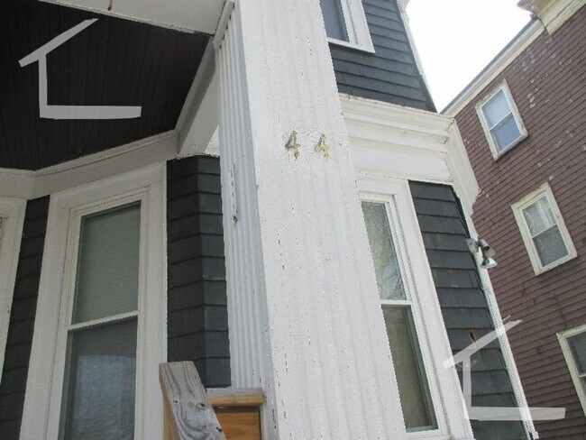 Foto del edificio - Large Unit in Brighton. Laundry, Backyard,...