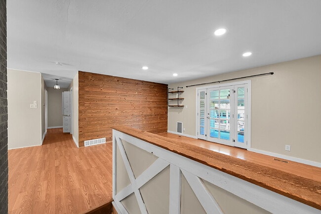 Building Photo - $2,095.00 - 3 Bedrooms, 2 Bathrooms, Single Family Home in Colorado Springs with Fenced Yard!