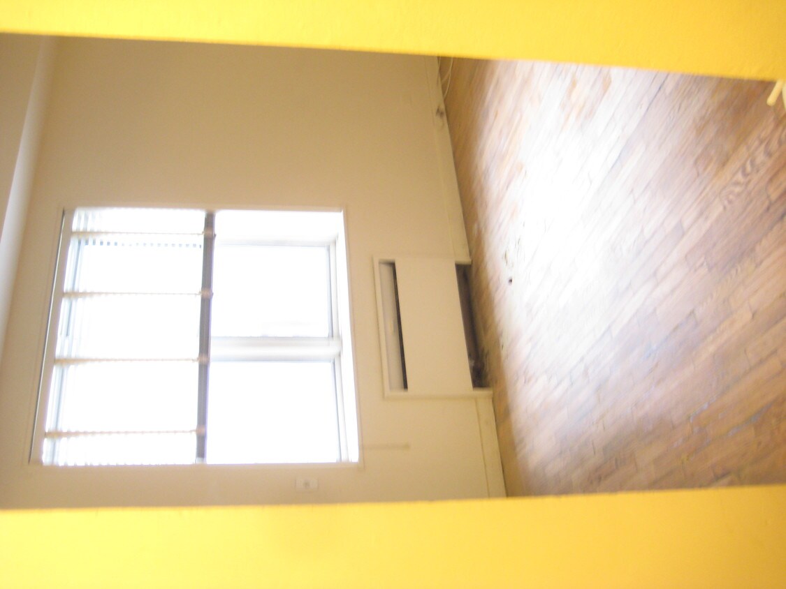 Building Photo - 7281 113th St