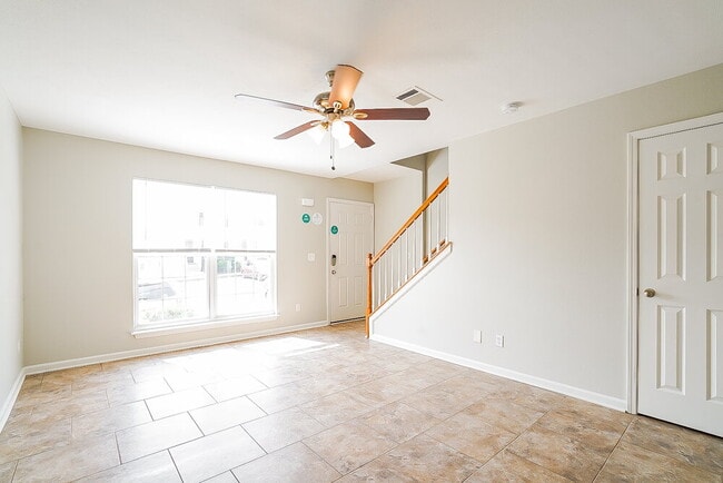 Building Photo - 8020 Logan Dr