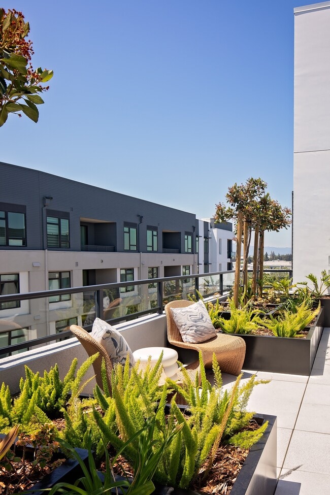 Building Photo - Sofia