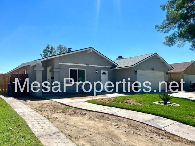 Building Photo - 15031 Arlette Dr