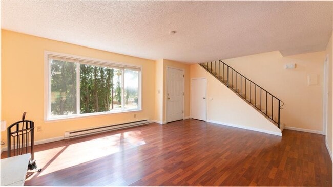 Building Photo - 2 bedroom in Mountlake Terrace WA 98043