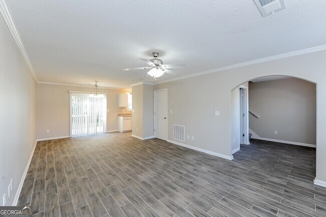 Building Photo - 18 Gilliam's Xing SW