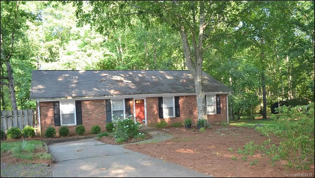 Primary Photo - 512 Anne Ave