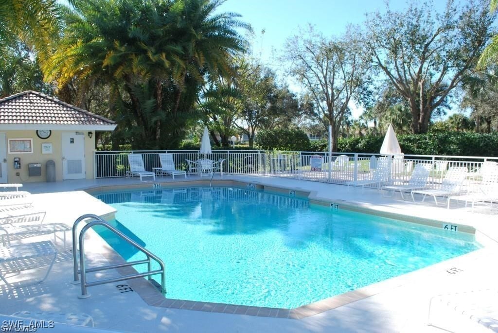 Foto principal - 1585 Winding Oaks Way