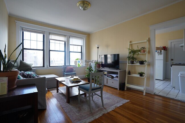 Foto del edificio - 292 Harvard St